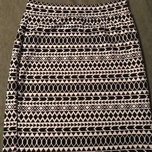 Renee C. black and white mini skirt